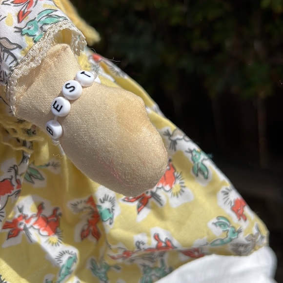 JIM SHORE DOLL KatJan Best Pals Yellow Bunny Dress Doll Designer COLLECTIBLE - Picture 11 of 17